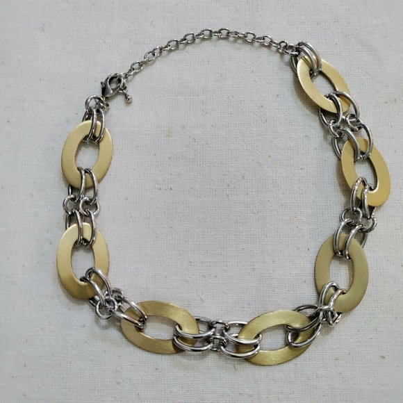 2/$20 Premier Designs Chunky Mixed Metal Oval Chain Necklace - Picture 1 of 4